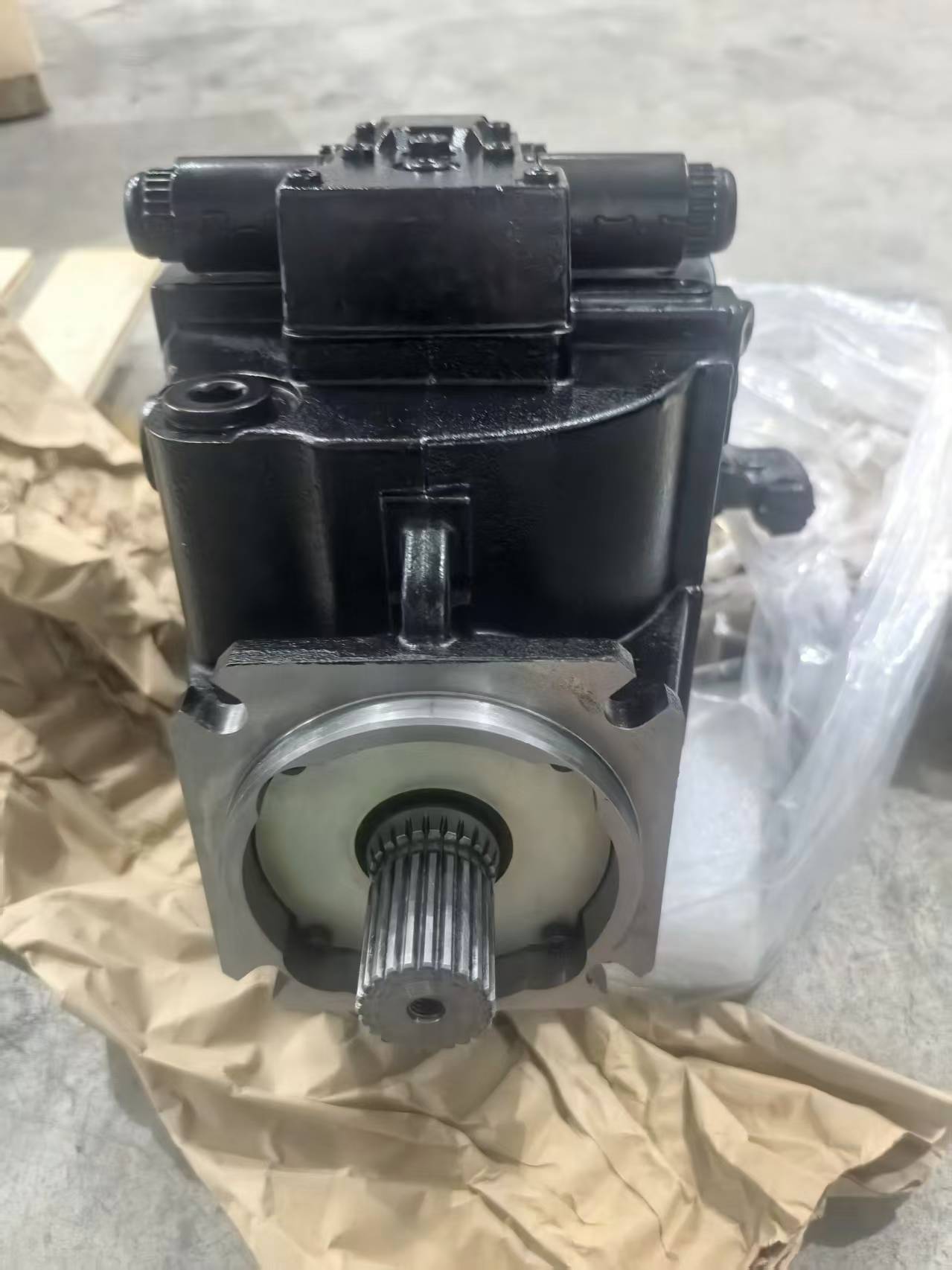 Danfoss 90R100 Hydraulic Pump