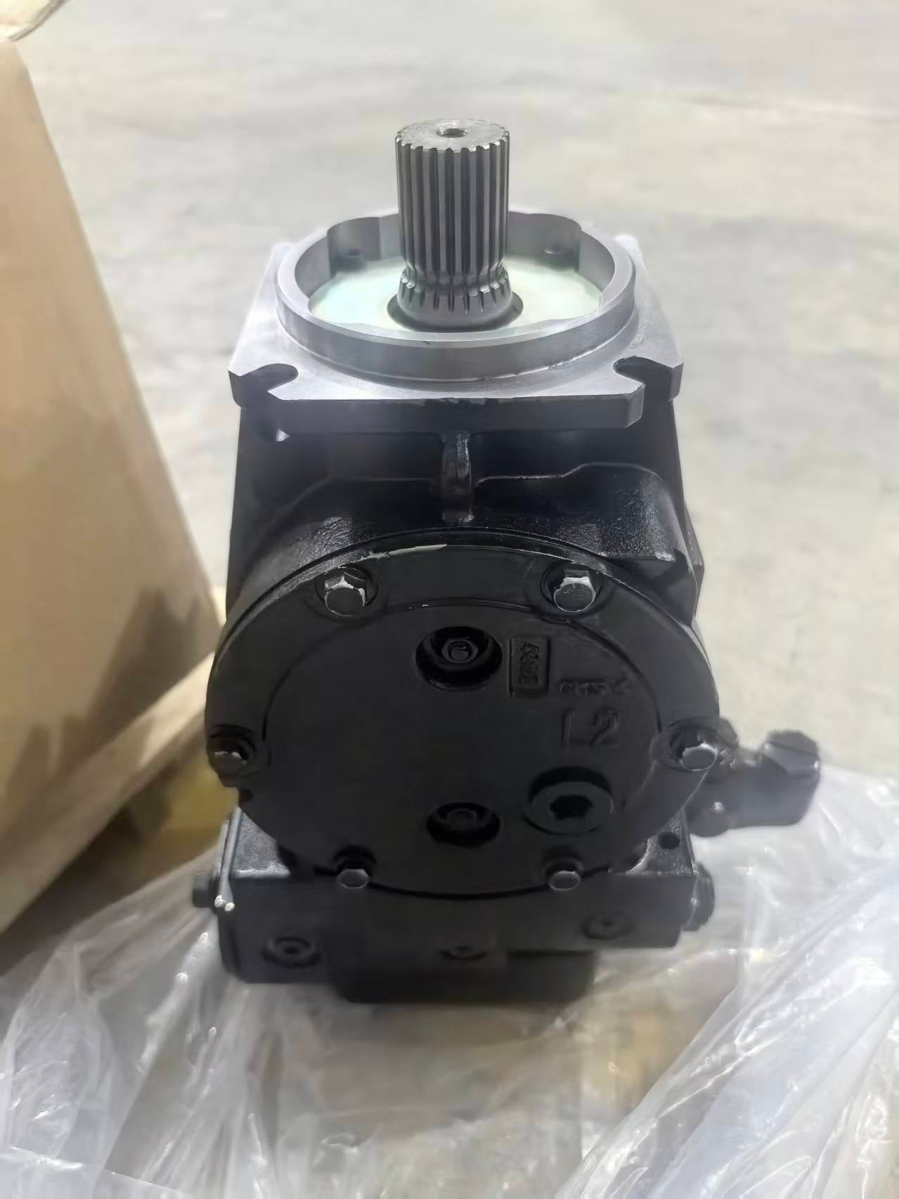 Danfoss 90R100 Hydraulic Pump