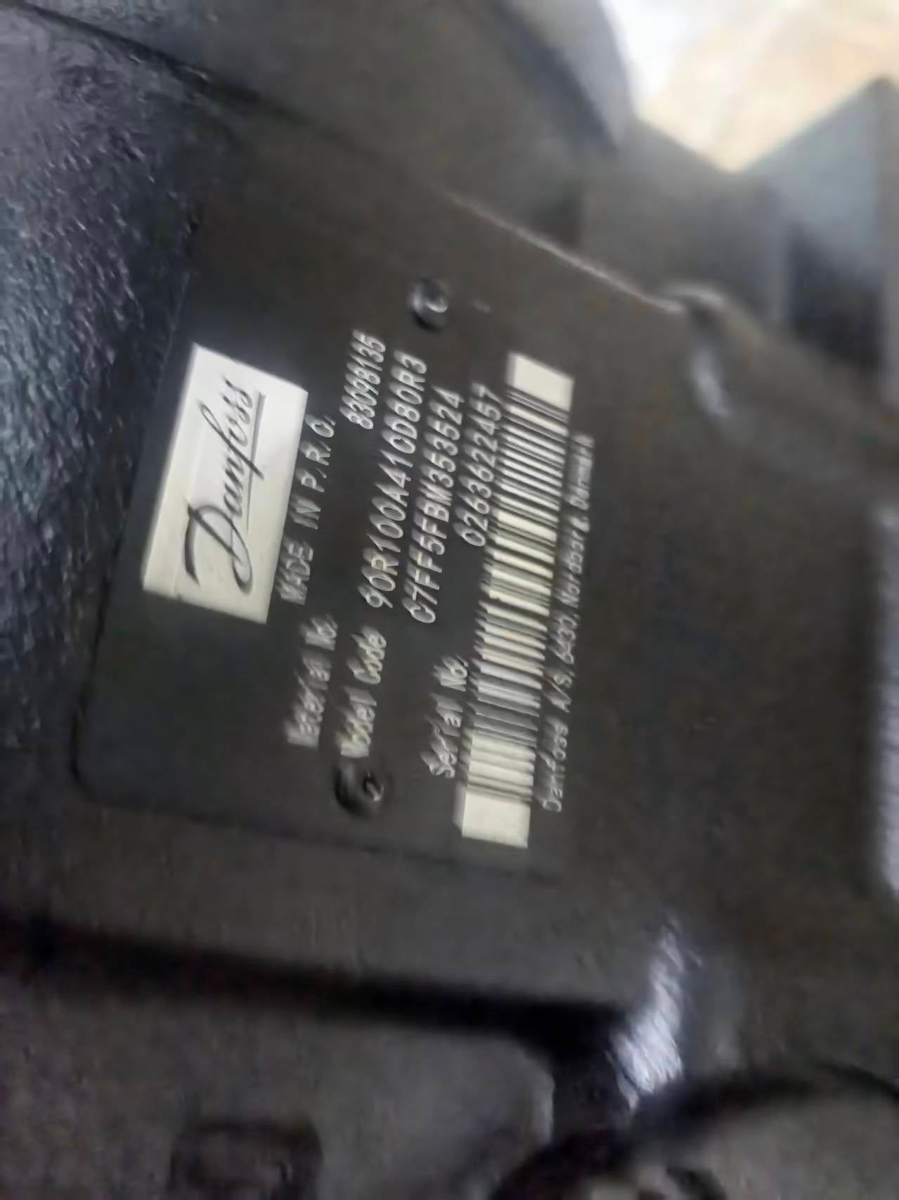 Danfoss 90R100 Hydraulic Pump